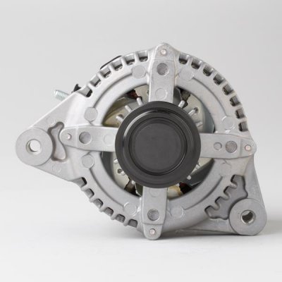 Denso DAN1102 alternátor 1042101060
